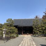 京都太秦広隆寺の弥勒菩薩半跏像
